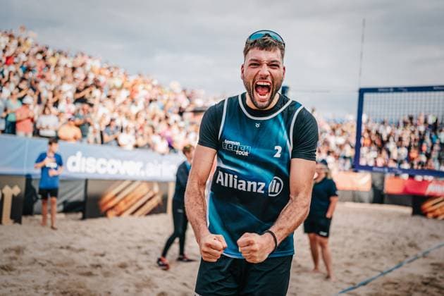 Beach volleyball men Allianz German Beach Tour German Beach Volleyball Championship 2024 30 08 2024 Nicco Wegner celebrates after winning Timmendorfer Strand Ahmann Hager Arena Schleswig Holstein Germany