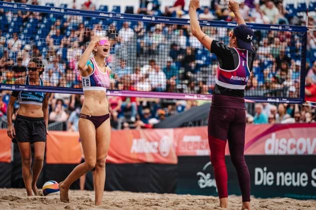 Beach volleyball women Allianz German Beach Tour German Beach Volleyball Championship 2024 30 08 2024 Nele Barber cheers Timmendorfer Strand Ahmann Hager Arena Schleswig Holstein Germany