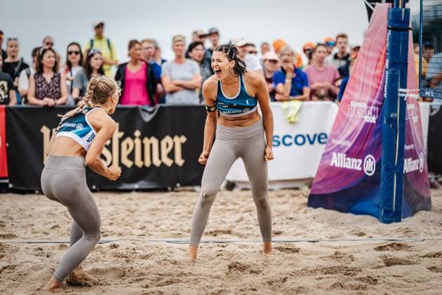 Beach volleyball women Allianz German Beach Tour German Beach Volleyball Championship 2024 30 08 2024 f l Paula Schürholz and Janne Uhl jubel Timmendorfer Strand Ahmann Hager Arena Schleswig Holstein Germany