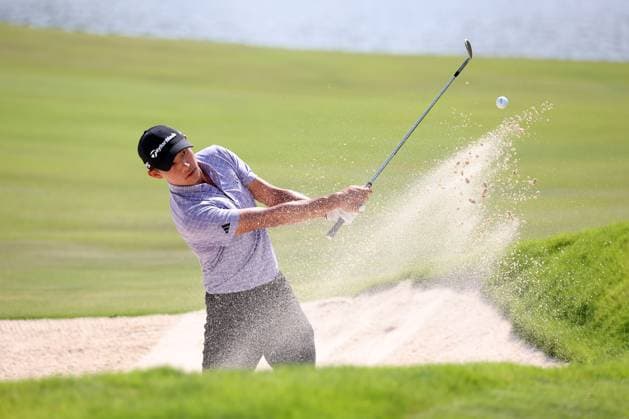 Sport Bilder des Tages ATLANTA, GA - AUGUST 30: Colin Morikawa (USA) hits out of the bunker during the opening round of the 2024 FedExCup Playoffs Tour Championship on August 30, 2024 at East Lake Golf Club in Atlanta, Georgia. (Photo by Michael Wade Icon Sportswire) GOLF: AUG 30 PGA, Golf Herren FedExCup Playoffs - TOUR Championship EDITORIAL USE ONLY Icon08302435