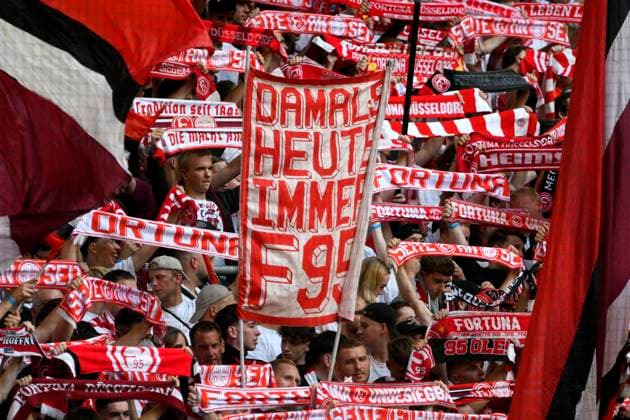 Merkur Spielarena Düsseldorf 30 8 2024, 2 Soccer Bundesliga Season 2024 25 4 Matchday, Fortuna Düsseldorf F95 vs Hannover 96 H96 Fortuna Fans with banner Damals Heute Immer F95