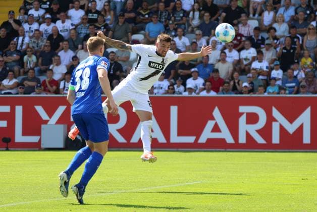 31 08 2024, Soccer, Men, 2 Bundesliga, Season 2024 2025, SV 07 Elversberg SV Darmstadt 98, Header to 1 0, Goalscorer Luca Schnellbacher SV 07 Elversberg Elversberg Ursapharm Arena an der Kaiserlinde Saarland Germany EN Copyright: xSebastianxBachx