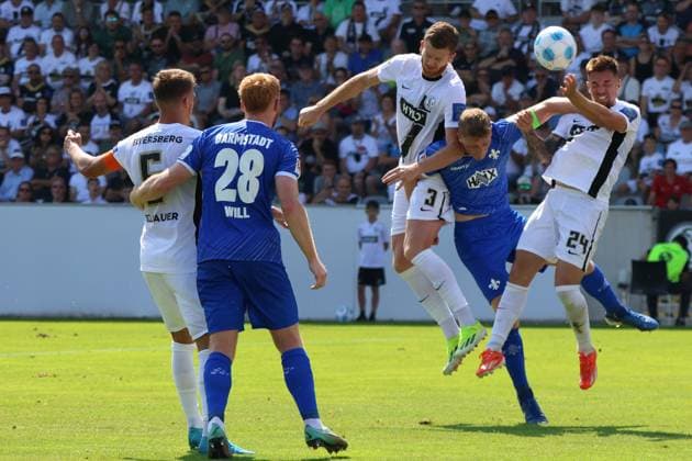 31 08 2024, Football, Men, 2 Bundesliga, Season 2024 2025, SV 07 Elversberg SV Darmstadt 98, Luca Schnellbacher SV 07 Elversberg , Florian Le Joncour SV 07 Elversberg , Paul Will SV Darmstadt 98 , Clemens Riedel SV Darmstadt 98 Elversberg Ursapharm Arena an der Kaiserlinde Saarland Germany EN Copyright: xSebastianxBachx