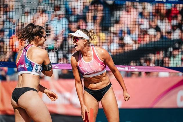 Beach volleyball women Allianz German Beach Tour German Beach Volleyball Championship 2024 31 08 2024 f l Anna Lena Grüne and Chenoa Christ cheering Timmendorfer Strand Ahmann Hager Arena Schleswig Holstein Germany