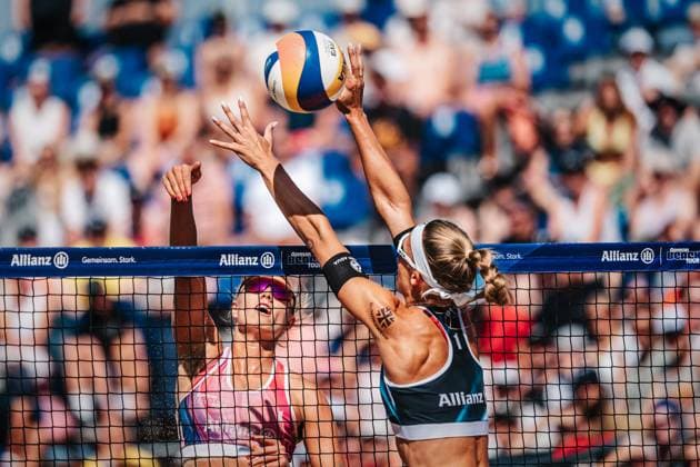 Beach volleyball women Allianz German Beach Tour German Beach Volleyball Championship 2024 31 08 2024 f l Chenoa Christ attacking Sandra Ittlinger Timmendorfer Strand Ahmann Hager Arena Schleswig Holstein Germany