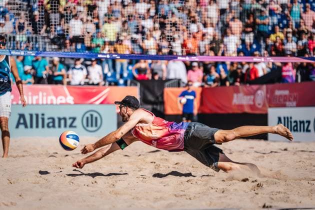 Beach volleyball men Allianz German Beach Tour German Beach Volleyball Championship 2024 31 08 2024 Clemens Wickler jumps to the ball Timmendorfer Strand Ahmann Hager Arena Schleswig Holstein Germany