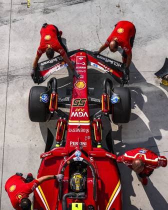 55 SAINZ Carlos (spa), Scuderia Ferrari SF-24, action during the Formula 1 Pirelli Gran Premio d’Italia 2024, Italian Grand Prix 2024, 16th round of the 2024 Formula One World Championship, WM, Weltmeisterschaft from August 30 to September 1, 2024 on the Autodromo Nazionale Monza, in Monza, Italy - F1 - ITALIAN GRAND PRIX 2024 DPPI Panoramic  240831_R16_ITALIA_DP_EA013346