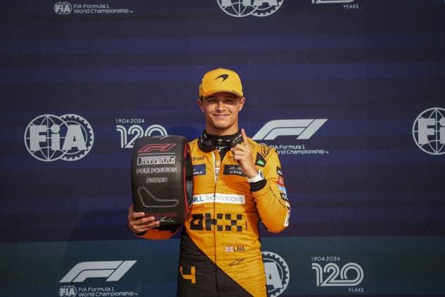 NORRIS Lando (gbr), McLaren F1 Team MCL38, portrait during the Formula 1 Pirelli Gran Premio d’Italia 2024, Italian Grand Prix 2024, 16th round of the 2024 Formula One World Championship, WM, Weltmeisterschaft from August 30 to September 1, 2024 on the Autodromo Nazionale Monza, in Monza, Italy - F1 - ITALIAN GRAND PRIX 2024 DPPI Panoramic  240831_R16_ITALIA_DP_EA020226