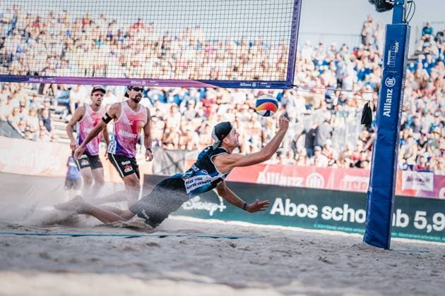 Beach volleyball men Allianz German Beach Tour German Beach Volleyball Championship 2024 31 08 2024 Sven Winter jumps to the ball Timmendorfer Strand Ahmann Hager Arena Schleswig Holstein Germany