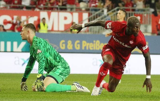 2 1 FCK by Aaron Opoku 17, FC Kaiserslautern 31 08 2024, Football, 2 Bundesliga, FC Kaiserslautern Hertha BSC Berlin, Matchday 4, Season 2024 25, Fritz Walter Stadion, Kaiserslautern, Germany, zmdz, DFB DFL regulations prohibit any use of photographs as image sequences and or quasi video FC Kaiserslautern Hertha BSC Berlin