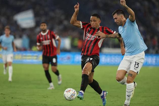 - Serie A - SS Lazio vs AC Milan Rome, Italy 31.08.2024 : Noah Okafor of Milan, Alessio Romagnoli of Lazio during Italian football championship Serie A Enilive 2024-2025 match SS Lazio vs AC Milan at Stadio Olimpico in Rome on August 31, 2024. Rome Italy  Copyright: xIPAxSport ABACAx