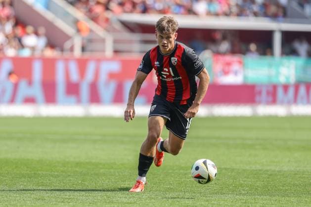 3 Liga FC Ingolstadt 04 TSV 1860 Munich Niclas Dühring 18, FCI 3 Liga FC Ingolstadt 04 Season 2024 2025 TSV 1860 Munich