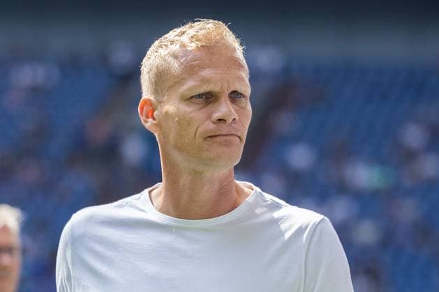 Soccer 2 Bundesliga 4 Matchday FC Schalke 04 1 FC Köln on 01 09 2024 at the Veltins Arena in Gelsenkirchen Karel Geraerts Trainer Chef Trainer Schalke DFL regulations prohibit any use of photographs as image sequences and or quasi video xJRx