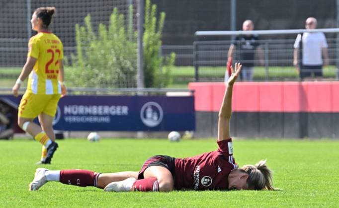 01 09 2024 Soccer Season 2024 2025 2 Women Soccer Bundesliga 01 Matchday 1 FC Nürnberg FCN Club Clubfrauen FC Union Berlin FCU SVW Sportfoto Zink xwoxzix Medina Desic 10, 1 FC Nürnberg FCN battered on the ground