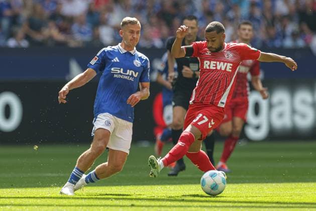 Gelsenkirchen, Germany, 01 09 24 Paul Seguin FC Schalke 04 and Leart Pacarada 1 FC Koeln battle for the ball during the 2 Bundesliga match between FC Schalke 04 vs 1 FC Köln at Veltins Arena on September 01, 2024 in Gelsenkirchen, Germany Photo by Stefan Brauer Brauer Fotoagentur Gelsenkirchen, Germany, 01 09 24 Paul Seguin FC Schalke 04 and Leart Pacarada 1 FC Koeln battle for the ball during the 2 Bundesliga match between FC Schalke 04 vs 1 FC Köln at Veltins Arena on September 1, 2024 in Gelsenkirchen, Germany Photo by Stefan Brauer Brauer Fotoagentur Gelsenkirchen Veltins Arena Germany Copyright: xStefanxBrauer Brauer-Fotoagenturx