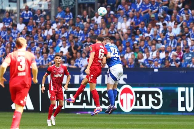 Tobias Mohr FC Schalke 04 in duel, action, with Eric Martel 1 FC Koeln FC Schalke 04 vs 1 FC Koeln, Football, 2 Bundesliga, Matchday 4, Season 2024 2025, 01 09 2024 Photo kolbert press Ant Palmer Veltins Arena NRW Germany Copyright: xkolbert-press AntxPalmerx
