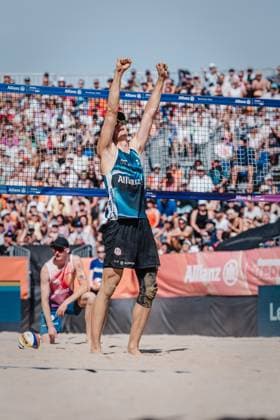 Beach volleyball men Allianz German Beach Tour German Beach Volleyball Championship 2024 01 09 2024 Robin Sowa cheers Timmendorfer Strand Ahmann Hager Arena Schleswig Holstein Germany