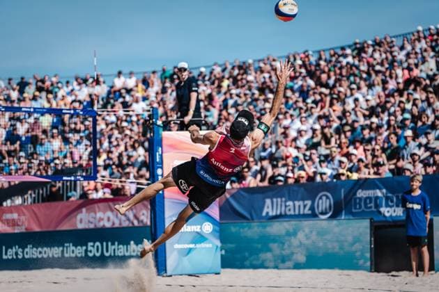 Beach volleyball men Allianz German Beach Tour German Beach Volleyball Championship 2024 01 09 2024 Clemens Wickler tries to keep the ball in play Timmendorfer Strand Ahmann Hager Arena Schleswig Holstein Germany