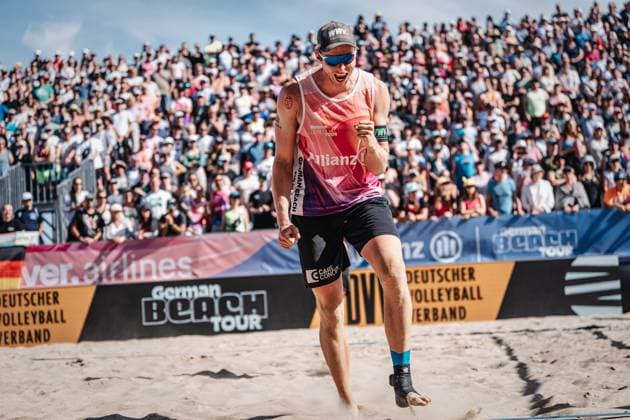 Beach volleyball men Allianz German Beach Tour German Beach Volleyball Championship 2024 01 09 2024 Nils Ehlers cheers Timmendorfer Strand Ahmann Hager Arena Schleswig Holstein Germany