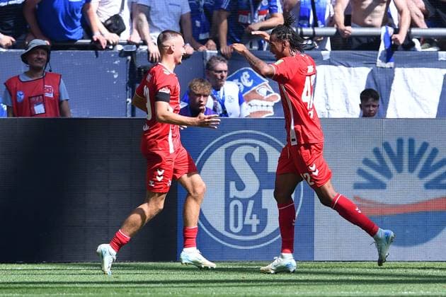 Soccer 2 Bundesliga 4 Matchday FC Schalke 04 1 FC Köln on 01 09 2024 at the Veltins Arena in Gelsenkirchen Goal celebration to 0 1 by Damion Downs Köln DFL regulations prohibit any use of photographs as image sequences and or quasi video xRx