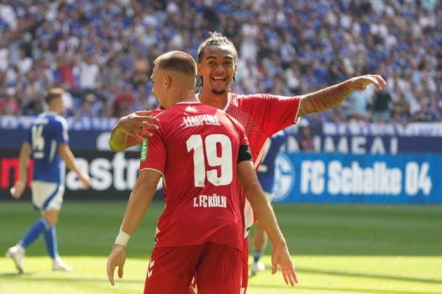 Football, 2 BL Season 2024 2025 FC Schalke 04 vs 1 FC Köln , Arena auf Schalke, Gelsenkirchen, damion downs, tim lemperle beide fc köln ,jubeln action, single picture