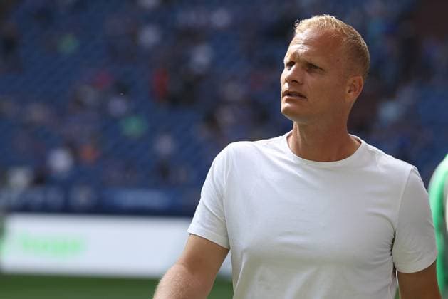 Head coach Karel Geraerts FC Schalke 04 at the match of the 2 BL season 2024 25 FC Schalke 04 1 FC Köln Copyright Thomas Pakusch