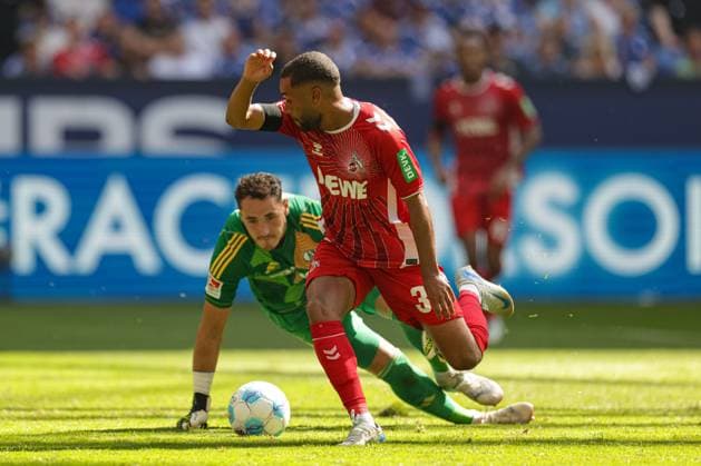 Gelsenkirchen, Germany, 01 09 24 Linton Maina 1 FC Koeln and goalkeeper Justin Heekeren FC Schalke 04 battle for the ball during the 2 Bundesliga match between FC Schalke 04 vs 1 FC Köln at Veltins Arena on September 01, 2024 in Gelsenkirchen, Germany Photo by Stefan Brauer Brauer Fotoagentur Gelsenkirchen, Germany, 01 09 24 Linton Maina 1 FC Koeln and goalkeeper Justin Heekeren FC Schalke 04 battle for the ball during the 2 Bundesliga match between FC Schalke 04 vs 1 FC Köln at Veltins Arena on September 1, 2024 in Gelsenkirchen, Germany Photo by Stefan Brauer Brauer Fotoagentur Gelsenkirchen Veltins Arena Germany Copyright: xStefanxBrauer Brauer-Fotoagenturx