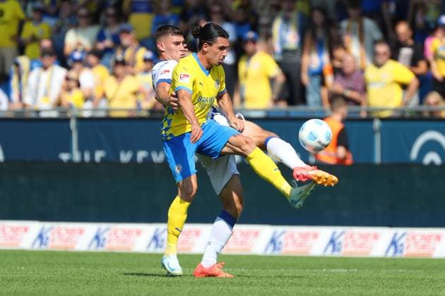 Braunschweig vs Karlsruhe, 2 BL Braunschweig, 01 09 2024, FOOTBALL Eintracht Braunschweig vs Karlsruher SC, 2 BL, Season 2024 25 Rayan Philippe Eintracht Braunschweig Braunschweig