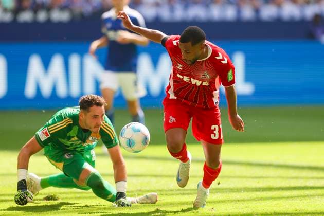 Goalkeeper Justin Heekeren FC Schalke 04 and Linton Maina 1 FC Koeln battle for the ball, 2 Bundesliga, FC Schalke 04 vs 1 FC Köln, Veltins Arena, September 1, 2024 in Gelsenkirchen, Germany Photo by Marco Steinbrenner DeFodi Images Goalkeeper Justin Heekeren FC Schalke 04 and Linton Maina 1 FC Koeln battle for the ball, 2 Bundesliga, FC Schalke 04 vs 1 FC Köln, Veltins Arena, September 1, 2024 in Gelsenkirchen, Germany Photo by Marco Steinbrenner DeFodi Images DFB DFL REGULATIONS PROHIBIT ANY USE OF PHOTOGRAPHS AS IMAGE SEQUENCES AND OR QUASI VIDEO Defodi 700 schalke koeln 20240901 036 Defodi-700 DFB DFL REGULATIONS PROHIBIT ANY USE OF PHOTOGRAPHS AS IMAGE SEQUENCES AND OR QUASI-VIDEO.