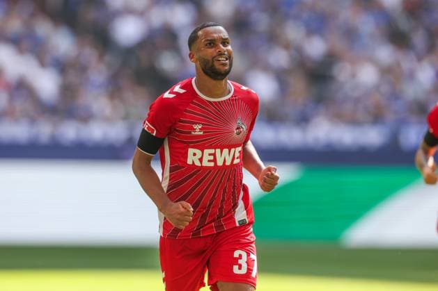 01 09 2024, Football, Season 2024 2025, 2 Bundesliga, Matchday 4, FC Schalke 04 1 FC Köln, Linton Maina 1 FC Köln cheers after his goal to make it 0 - 2 Gelsenkirchen Veltins Arena NRW Germany xRHR PHOTO TRx Copyright: TimxRehbein RHR-FOTOx RHR-FOTO TR