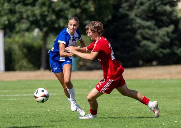 Soccer, Women, Regionalliga Nordost, Season 2024 2025 2 Matchday , 1 FC Union Berlin II Hertha BSC, v l Lotte Reimold Hertha , Zita Rurack Union II , 01 09 2024, Copyright: xMatthiasxKochx