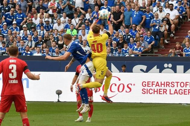 Penalty area scene Goalkeeper Jonas Urbig Koeln 40 thwarts goal chance of Schalke 04 01 09 2024 Soccer FC Schalke 04 vs 1 FC Koeln , Veltins Arena, Gelsenkirchen, DFB DFL REGULATIONS PROHIBIT ANY USE OF PHOTOGRAPHS AS IMAGE SEQUENCES AND OR QUASI VIDEO NRW Germany Copyright: xpepphotox xHorstxMauelshagenx pep00321, pep_20240901_hm