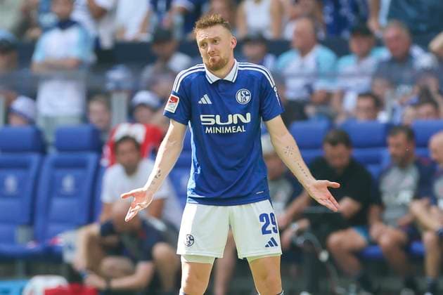 Tobias Mohr FC Schalke 04 looks dejected, 2 Bundesliga, FC Schalke 04 vs 1 FC Köln, Veltins Arena on September 01, 2024 in Gelsenkirchen, Germany Photo by Marco Steinbrenner DeFodi Images Tobias Mohr FC Schalke 04 looks dejected, 2 Bundesliga, FC Schalke 04 vs 1 FC Köln, Veltins Arena, September 1, 2024 in Gelsenkirchen, Germany Photo by Marco Steinbrenner DeFodi Images DFB DFL REGULATIONS PROHIBIT ANY USE OF PHOTOGRAPHS AS IMAGE SEQUENCES AND OR QUASI VIDEO Defodi 700 schalke koeln 20240901 055 Defodi-700 DFB DFL REGULATIONS PROHIBIT ANY USE OF PHOTOGRAPHS AS IMAGE SEQUENCES AND OR QUASI-VIDEO.