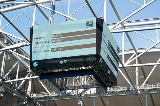 Soccer 2 Bundesliga Season 2024 2025, Matchday 4 FC Schalke 04 vs 1 FC Köln Veltins Arena, Gelsenkirchen No goal for Schalke due to offside after VAR check Copyright: xJOERANxSTEINSIEKx