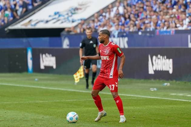 Soccer 2 Bundesliga season 2024 2025, matchday 4 FC Schalke 04 vs 1 FC Cologne Veltins Arena, Gelsenkirchen Colognes Linton Maina in action Copyright: xJOERANxSTEINSIEKx