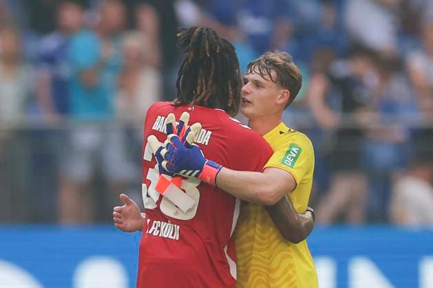 Elias Bakatu Kanda 1 FC Koeln and Torhueter Jonas Urbig 1 FC Koeln cheer, 2 Bundesliga, FC Schalke 04 vs 1 FC Köln, Veltins Arena on September 01, 2024 in Gelsenkirchen, Germany Photo by Marco Steinbrenner DeFodi Images Elias Bakatu Kanda 1 FC Koeln and Torhueter Jonas Urbig 1 FC Koeln cheer, 2 Bundesliga, FC Schalke 04 vs 1 FC Köln, Veltins Arena, September 1, 2024 in Gelsenkirchen, Germany Photo by Marco Steinbrenner DeFodi Images DFB DFL REGULATIONS PROHIBIT ANY USE OF PHOTOGRAPHS AS IMAGE SEQUENCES AND OR QUASI VIDEO Defodi 700 schalke koeln 20240901 067 Defodi-700 DFB DFL REGULATIONS PROHIBIT ANY USE OF PHOTOGRAPHS AS IMAGE SEQUENCES AND OR QUASI-VIDEO.