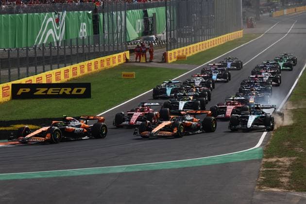 F1 Italian Grand Prix 2024 Start of the Formula 1 Italian Grand Prix at Autodromo Nazionale di Monza in Monza, Italy on September 1, 2024. Monza Italy  Copyright: xJakubxPorzyckix originalFilename:porzycki-f1italia240901_np9J7.jpg