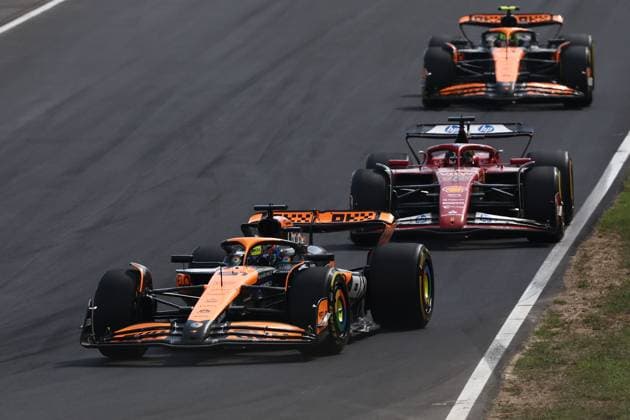 F1 Italian Grand Prix 2024 Oscar Piastri of McLaren, Charles Leclerc of Ferrari and Lando Norris of McLaren during the Formula 1 Italian Grand Prix at Autodromo Nazionale di Monza in Monza, Italy on September 1, 2024. Monza Italy  Copyright: xJakubxPorzyckix originalFilename:porzycki-f1italia240901_npgMn.jpg