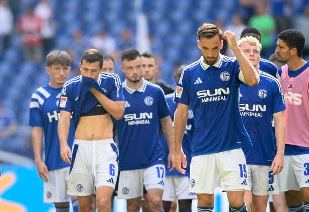 v l Ron SCHALLENBERG GE , Adrian GANTENBEIN GE , Kenan KARAMAN GE , Derry MURKIN GE disappointed after the match, Soccer 2 Bundesliga, Matchday 4, FC Schalke 04 GE 1 FC Koeln K 1 3, on 01 09 2024 in Gelsenkirchen Germany DFL regulations prohibit any use of photographs as image sequences and or quasi video Â