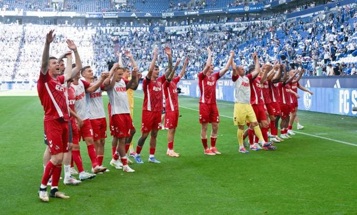 Cologne players celebrate victory 01 09 2024, Football 2 Bundesliga, Matchday 4, Season 2024 2025 FC Schalke 04 1 FC Köln Gelsenkirchen Veltins Arena Nordrhein Westfalen Germany Team2