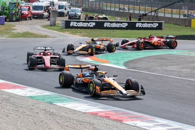 new leader, Oscar Piastri McLaren , Charles Leclerc Scuderia Ferrari HP , Lando Norris McLaren , Carlos Sainz jr Scuderia Ferrari HP , Race, Italian Grand Prix, Motorsport, Men, Formula 1, 01 09 2024 Monza Lombardy Italy Copyright: xkolbert-press ChristianxKolbertx