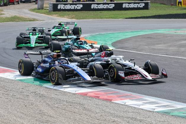 Duel, Nico Huelkenberg Haas , Race, Italian Grand Prix, Motorsport, Men, Formula 1, 01 09 2024 Monza Lombardy Italy Copyright: xkolbert-press ChristianxKolbertx