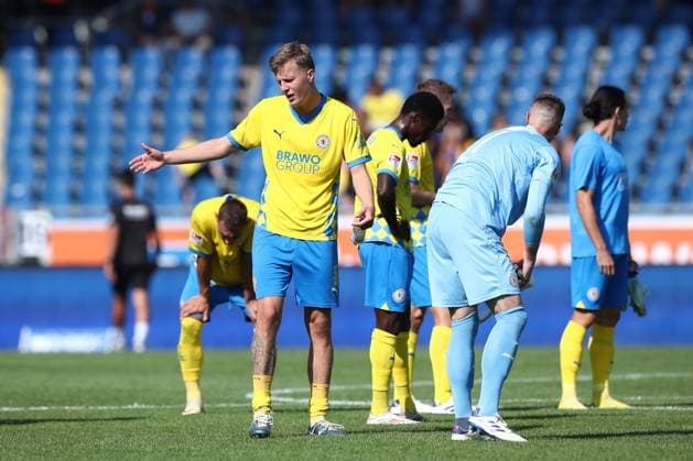 01 09 2024, xtgx, Fußball 2 Bundesliga, Eintracht Braunschweig Karlsruher SC emspor, v l Robert Ivanov Braunschweig, 5 enttaeuscht, enttäuscht, schaut enttaeuscht, niedergeschlagen, disappointed DFL DFB REGULATIONS PROHIBIT ANY USE OF PHOTOGRAPHS as IMAGE SEQUENCES and or QUASI VIDEO Braunschweig