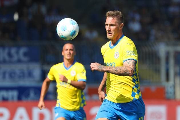 Braunschweig vs Karlsruhe, 2 BL Braunschweig, 01 09 2024, FOOTBALL Eintracht Braunschweig vs Karlsruher SC, 2 BL, Season 2024 25 Sebastian Polter Eintracht Braunschweig Braunschweig