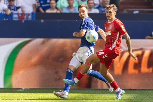 Soccer 2 Bundesliga 4 Matchday FC Schalke 04 1 FC Köln on 01 09 2024 at the Veltins Arena in Gelsenkirchen Kenan Karaman Schalke , left Julian Pauli Köln , right DFL regulations prohibit any use of photographs as image sequences and or quasi video xJRx