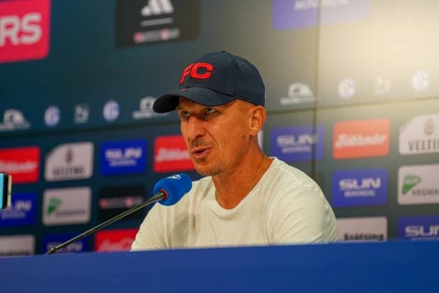 Soccer 2 Bundesliga season 2024 2025, matchday 4 FC Schalke 04 vs 1 FC Cologne Veltins Arena, Gelsenkirchen Cologne coach Gerhard Struber at the press conference Copyright: xJOERANxSTEINSIEKx