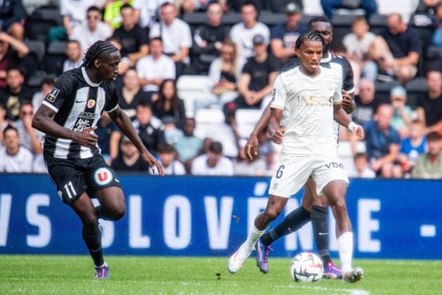 Hicham Boudaoui (OGC Nice) FOOTBALL : Angers SCO vs OGC Nice - Ligue 1 - Journée 3 - 01 09 2024 BaptisteAutissier Panoramic 