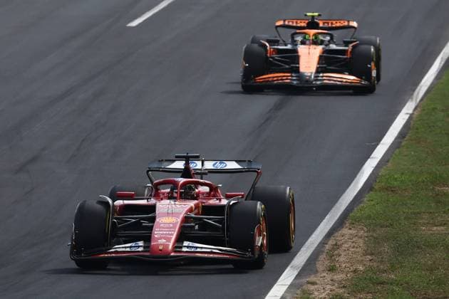 F1 Italian Grand Prix 2024 Charles Leclerc of Ferrari and Lando Norris of McLaren during the Formula 1 Italian Grand Prix at Autodromo Nazionale di Monza in Monza, Italy on September 1, 2024. Monza Italy  Copyright: xJakubxPorzyckix originalFilename:porzycki-f1italia240901_npIvU.jpg