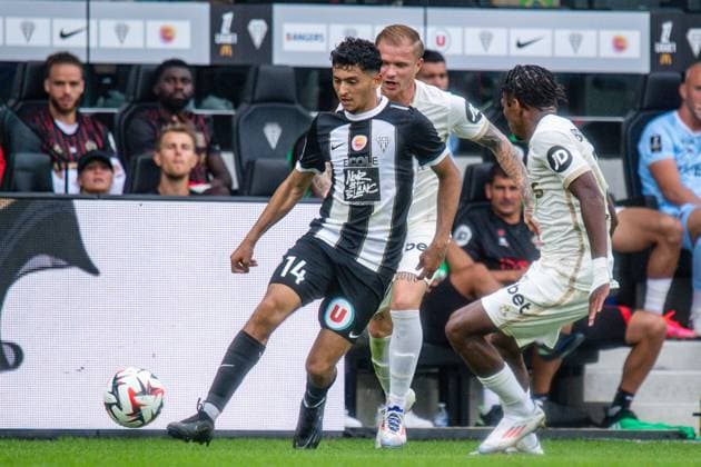 Yassin Belkhdim (SCO ANGERS) FOOTBALL : Angers SCO vs OGC Nice - Ligue 1 - Journée 3 - 01 09 2024 BaptisteAutissier Panoramic 
