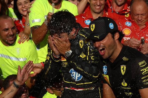 F1 Italian Grand Prix 2024 Charles Leclerc and Carlos Sainz of Ferrari celebrate with the team after the Formula 1 Italian Grand Prix at Autodromo Nazionale di Monza in Monza, Italy on September 1, 2024. Monza Italy  Copyright: xJakubxPorzyckix originalFilename:porzycki-f1italia240901_npmLo.jpg